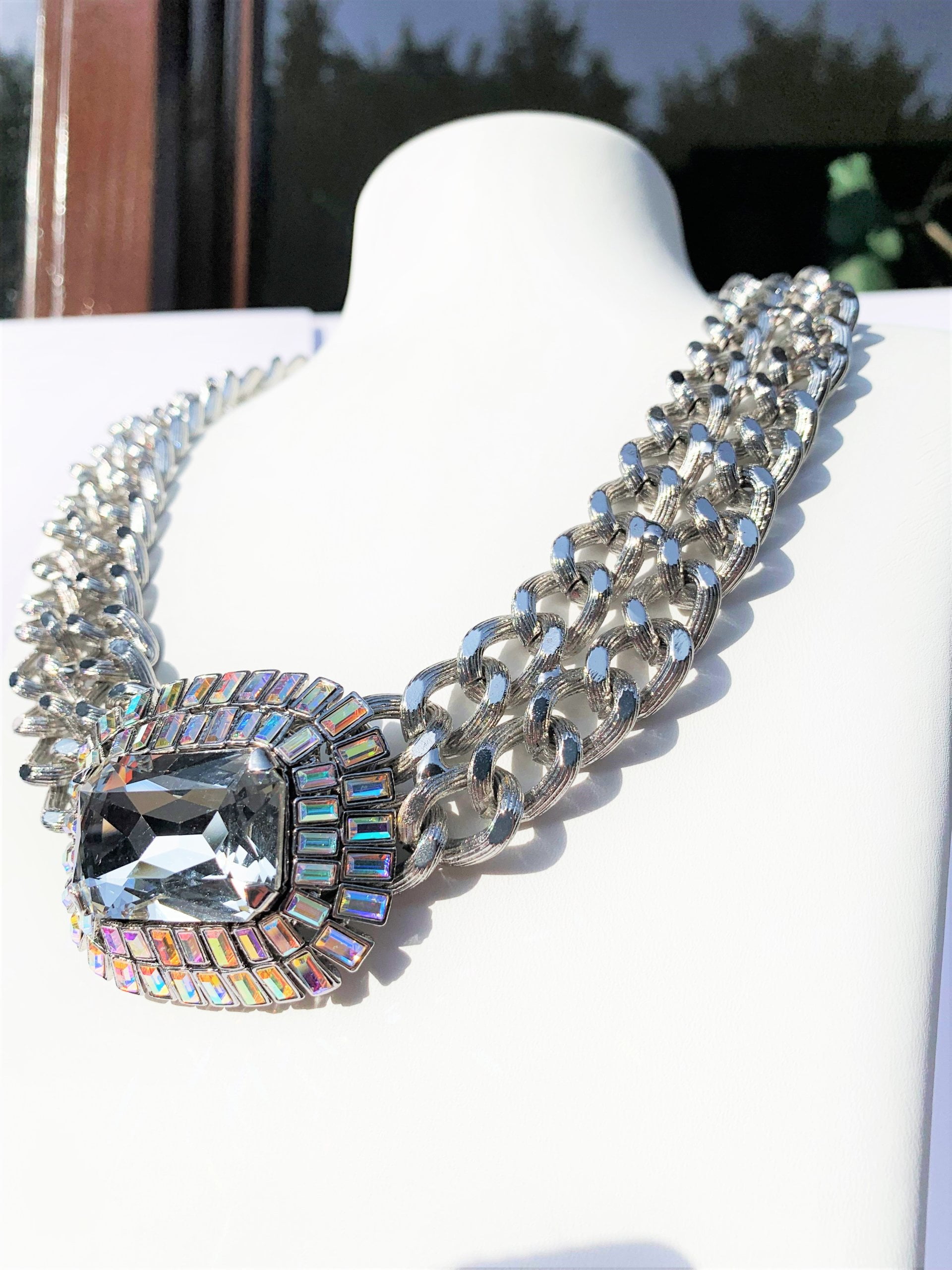 Facetted crystal chainlink necklace
