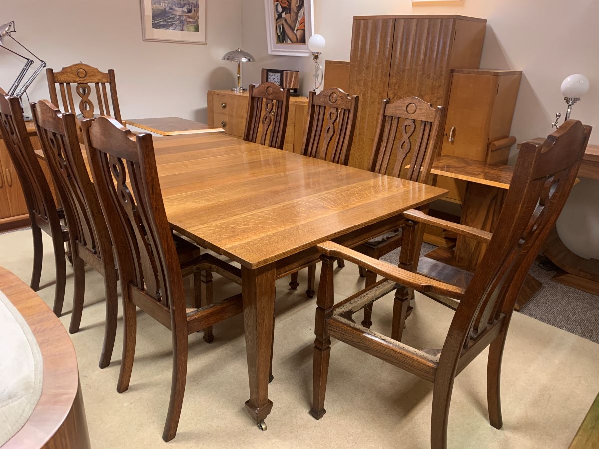 Arts and Crafts extending Dining suite 10 chairs website